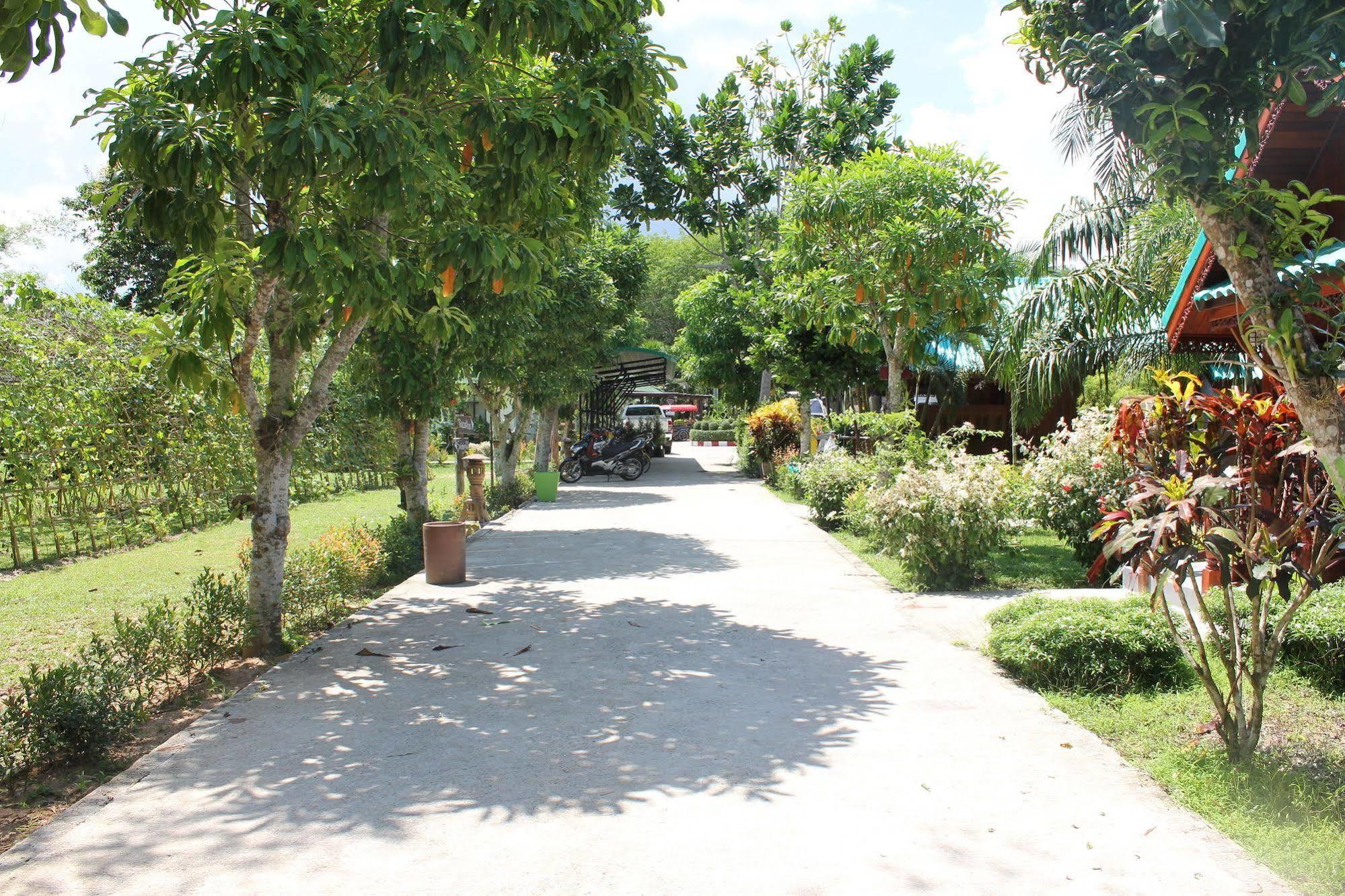 Ao Nang Baan Suan Resort Extérieur photo